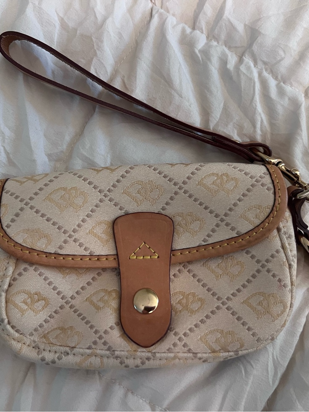 Dooney & Bourke Wristlet
